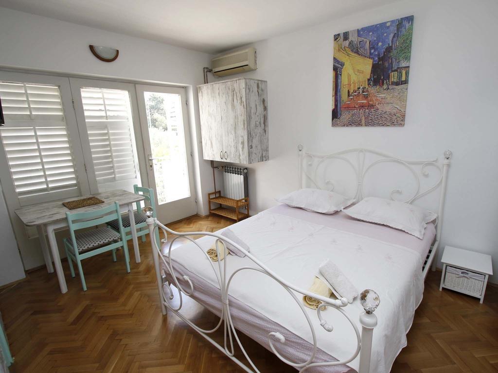 Apartments Srdjan มาคาร์สกา ภายนอก รูปภาพ